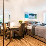 Prora - Strandapartment Mit Balkon Und Waschmaschine - Loft Sturmmoewe * 빈츠